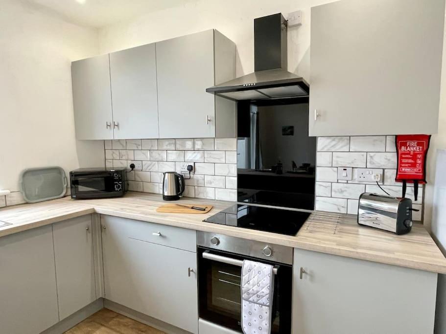 Portsmouth 3 Bedroom Getaway, Sleeps 6 Exterior foto